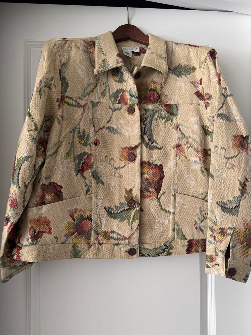 Vintage Floral Tapestry Beige Jacket with Multicolor Print